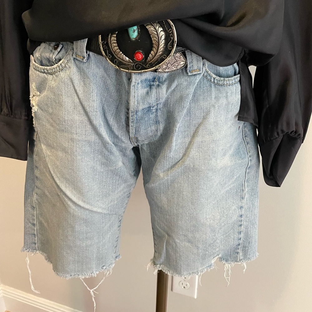 Vintage’06 Levis slouch shorts